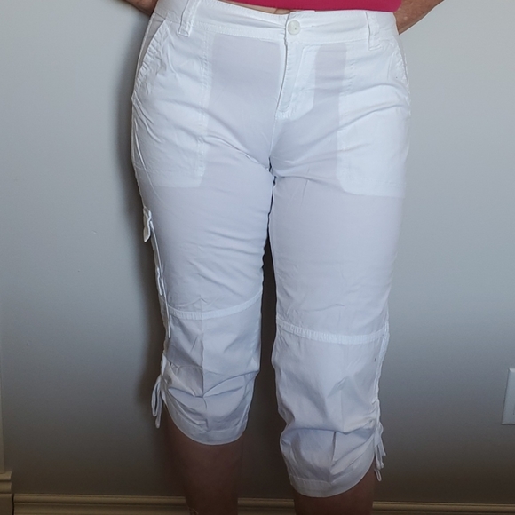 Capri pants - Picture 1 of 3